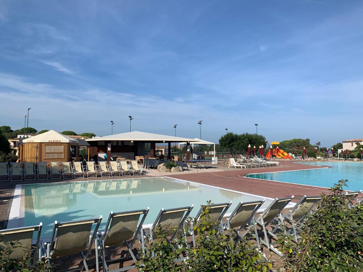 Club Esse Gallura Альенту Экстерьер фото